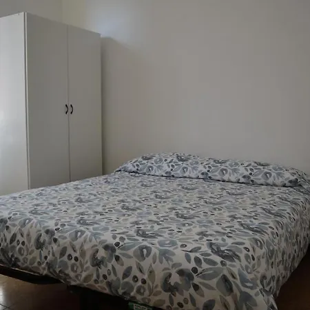 Point Pennavaire アパートホテル