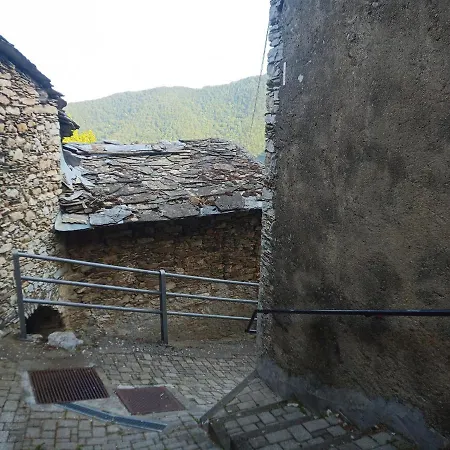 アパートホテル Point Pennavaire Caprauna