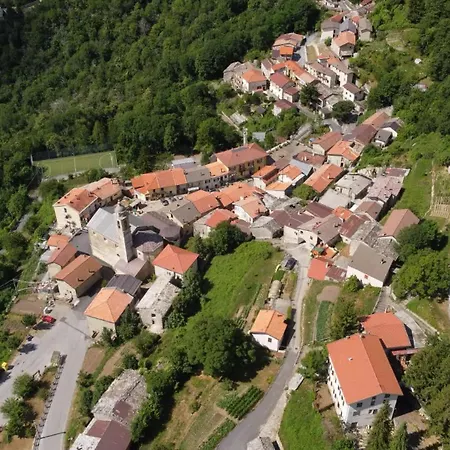 Point Pennavaire 3* Caprauna