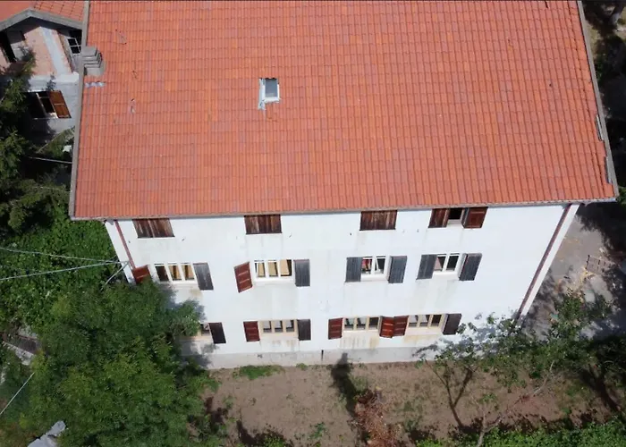 Apart-hotel Point Pennavaire Caprauna